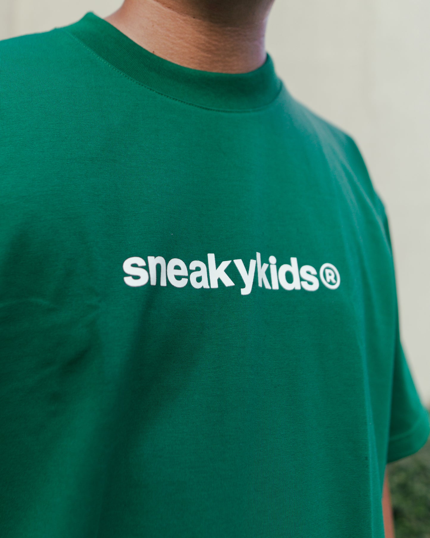 BASIC TEES - GREEN